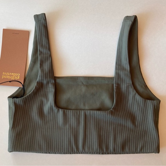 Girlfriend Collective Ribbed Bra - Picture 3 of 4